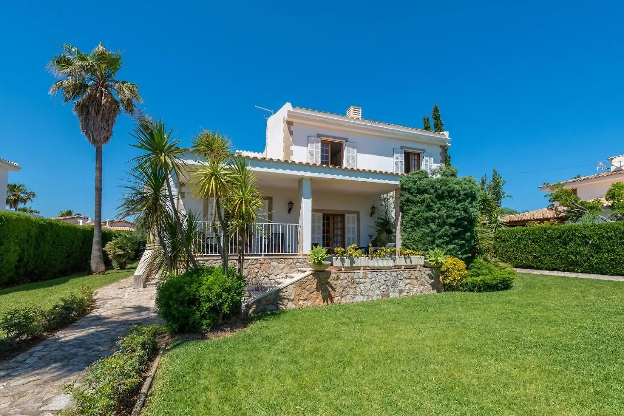 Villa Can Llorens Pollenca Spain